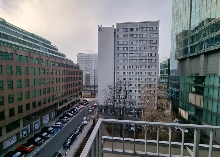 Kawalerka W Centrum Warszawy - 300 Metrów Od Pkin Apartamento