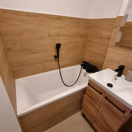 Kawalerka W Centrum Warszawy - 300 Metrów Od Pkin Apartamento